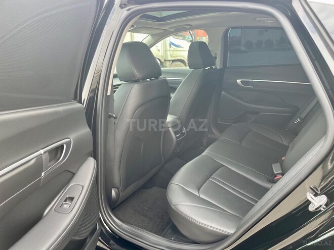 Hyundai Sonata-10