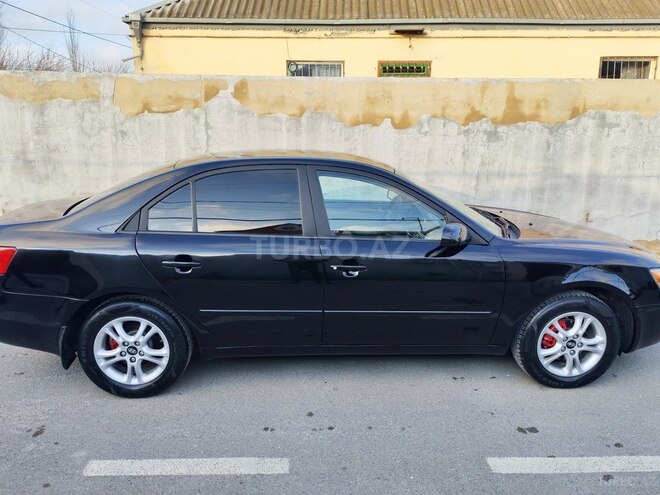Hyundai Sonata-11