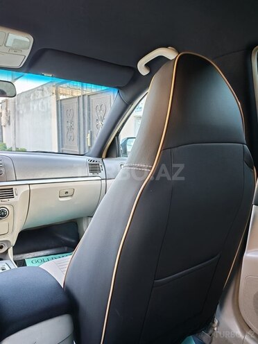 Hyundai Sonata-12