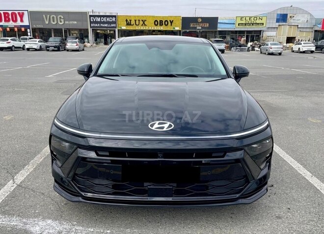 Hyundai Sonata-1
