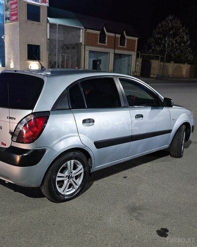 Kia Rio-3