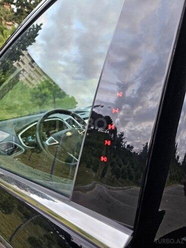 Ford Edge-12
