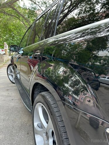 Mercedes GL 550 4MATIC-8