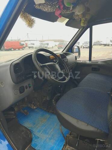 Ford Transit-6