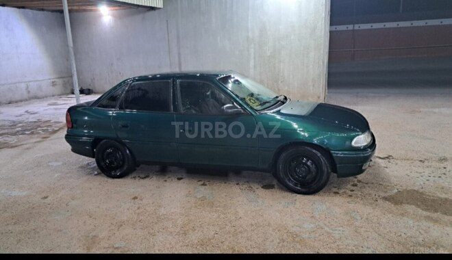 Opel Astra-7