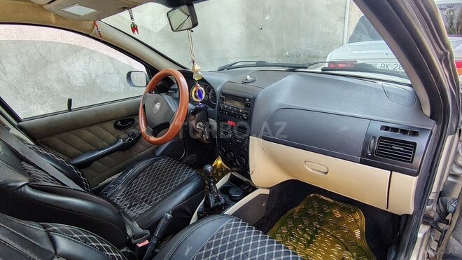 Fiat Albea-5