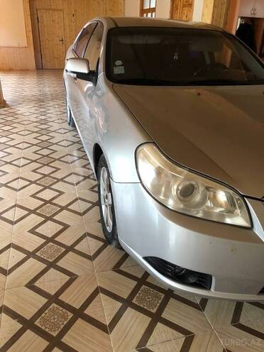 Chevrolet Epica-11