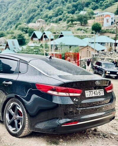 Kia K5-5