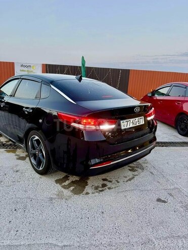 Kia K5-6