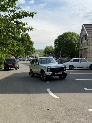 LADA (VAZ) Niva-1