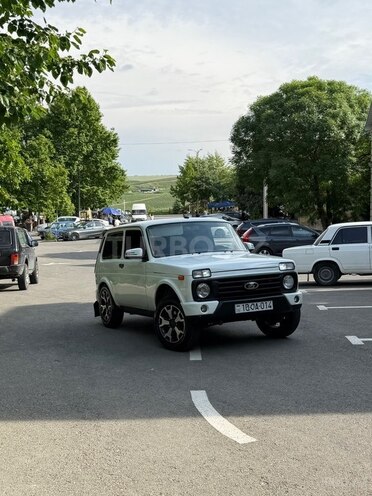 LADA (VAZ) Niva-6