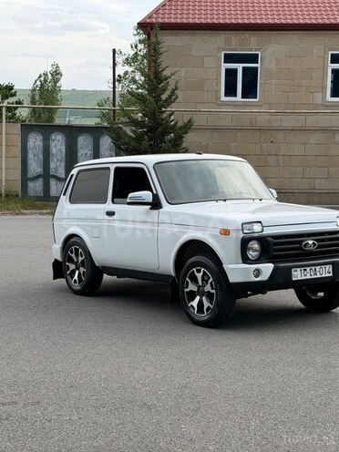 LADA (VAZ) Niva-13