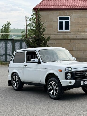 LADA (VAZ) Niva-16