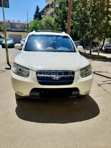 Hyundai Santa Fe-1