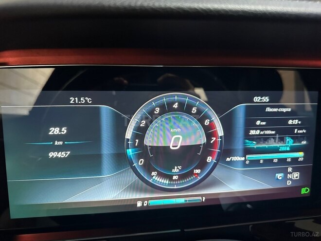 Mercedes E 300 4MATIC-13