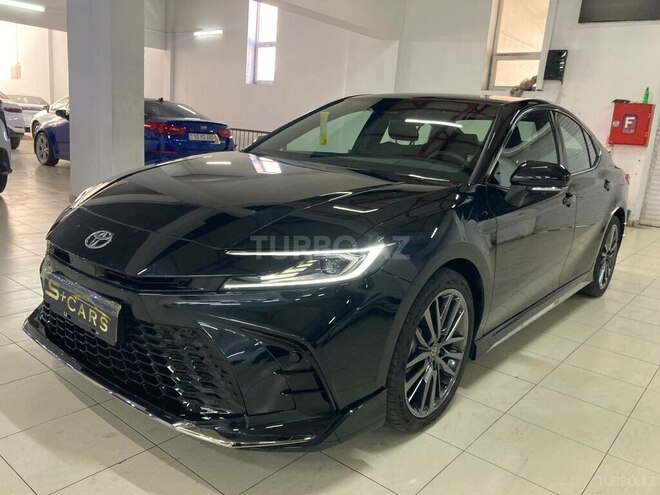 Toyota Camry-9