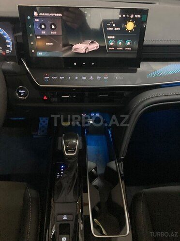 Toyota Camry-21