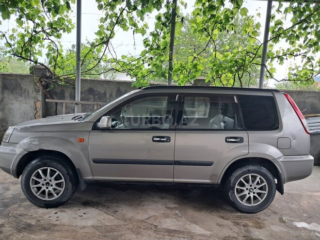 Nissan X-Trail-3