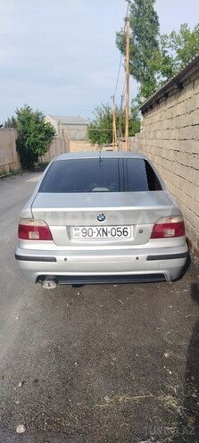 BMW 523-2