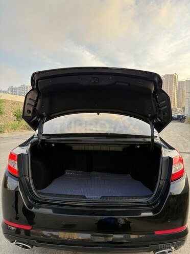 Kia Optima-6