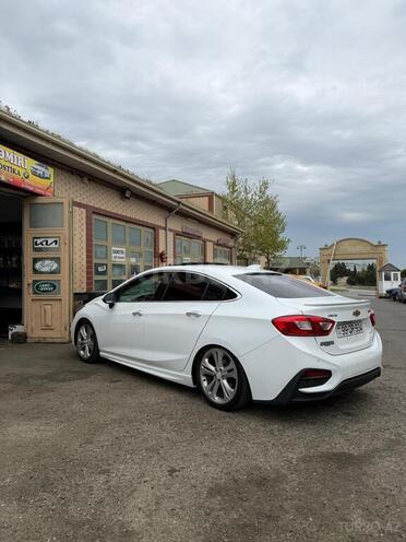 Chevrolet Cruze-11