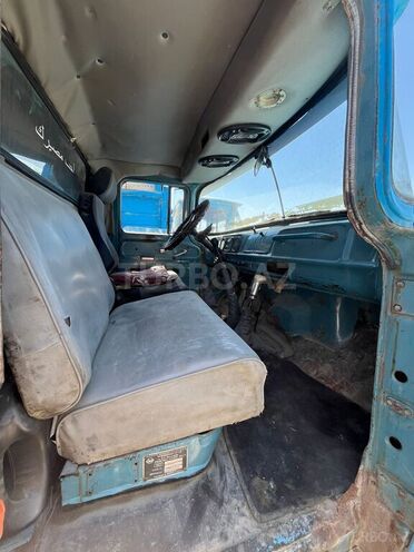 ZIL 130-3