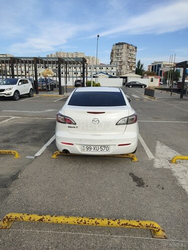 Mazda 3-2