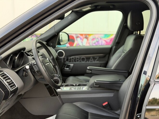 Land Rover Discovery-10