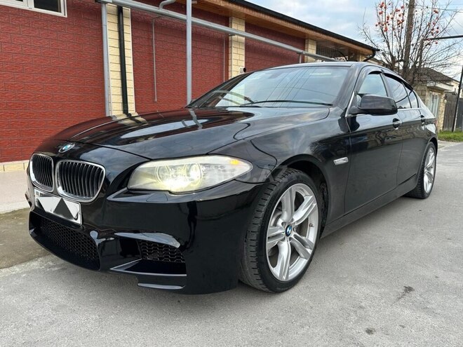 BMW 528-2
