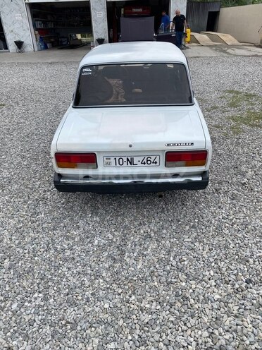 LADA (VAZ) 2107-4