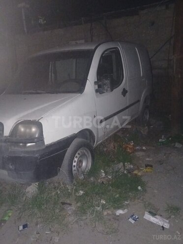 Fiat Doblo-3