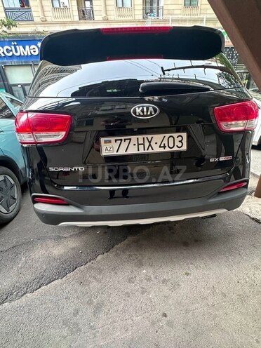 Kia Sorento-2