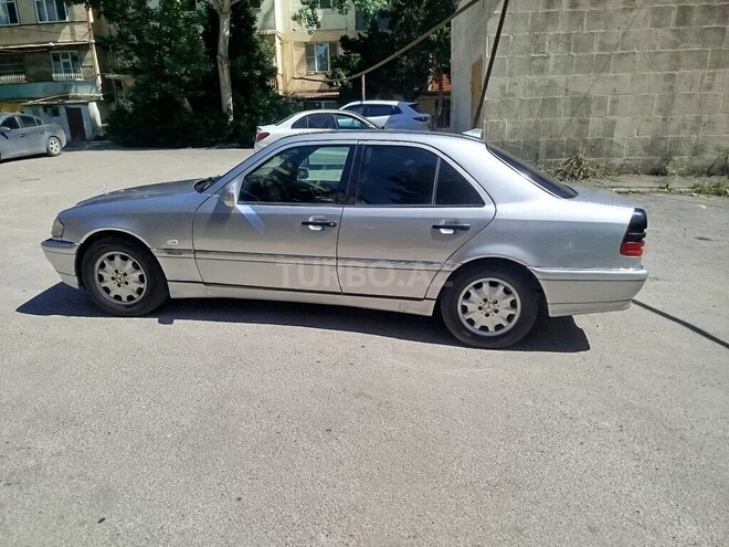 Mercedes C 200-18