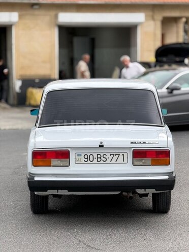 LADA (VAZ) 2107-5