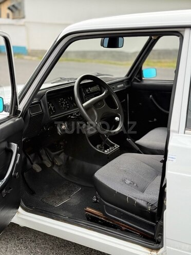 LADA (VAZ) 2107-9