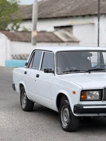 LADA (VAZ) 2107-3