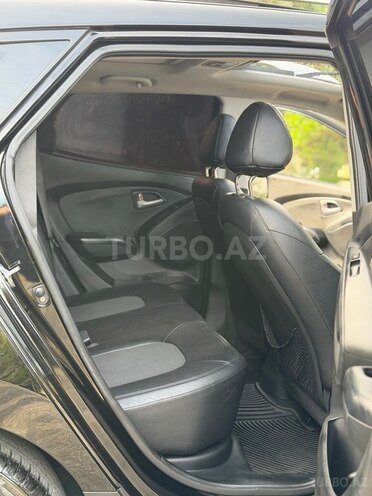 Hyundai ix35-8