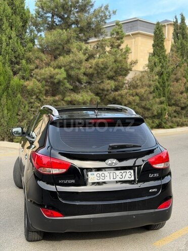 Hyundai ix35-5