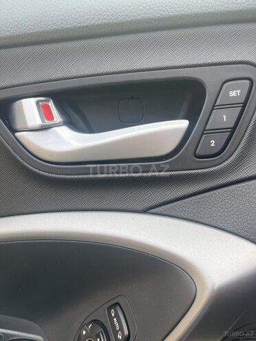 Hyundai Santa Fe-3