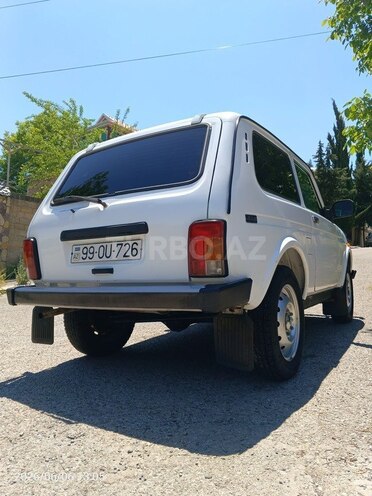 LADA (VAZ) Niva-11