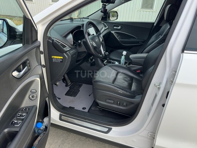 Hyundai Santa Fe-8