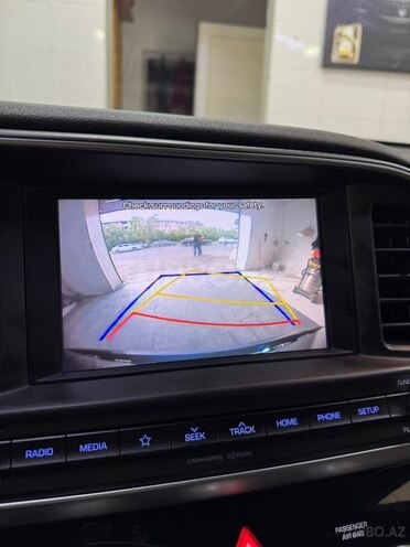 Hyundai Elantra-10