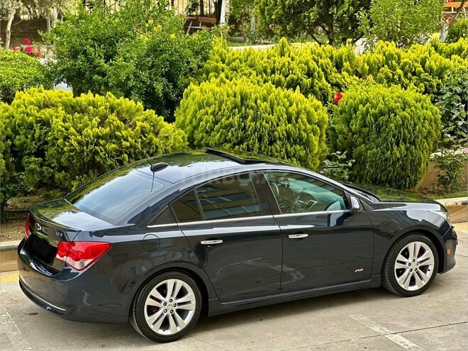 Chevrolet Cruze-4