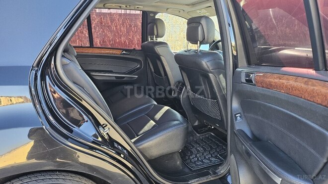 Mercedes ML 350 4MATIC-9
