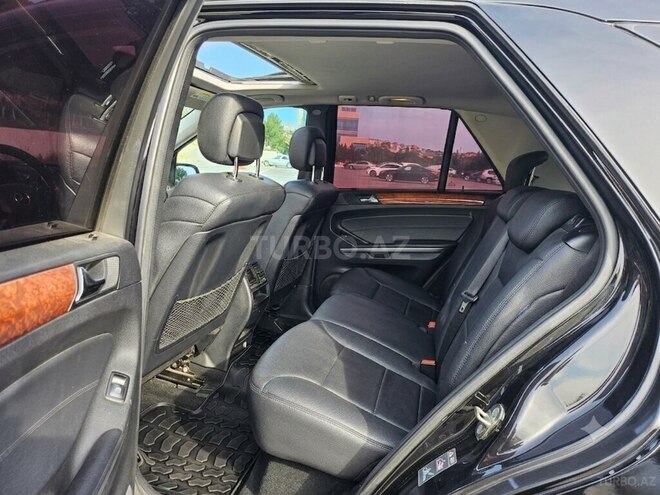 Mercedes ML 350 4MATIC-10