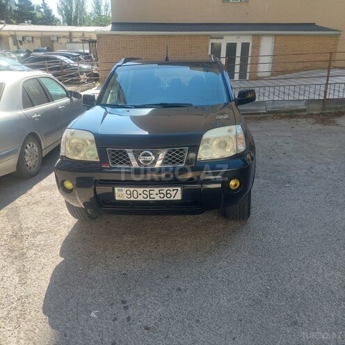 Nissan X-Trail-1