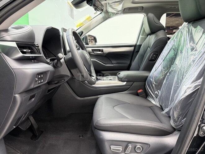 Toyota Highlander-8
