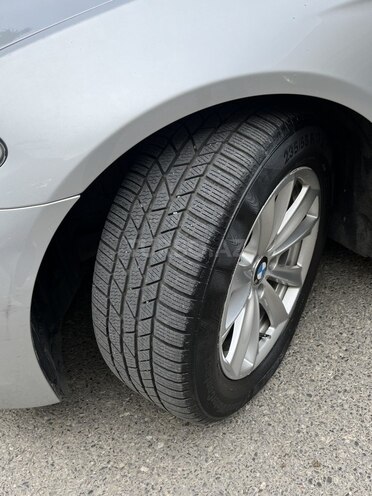 BMW 520d-16