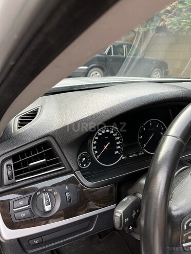 BMW 520d-12