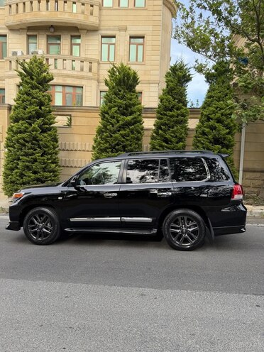 Toyota Land Cruiser-5
